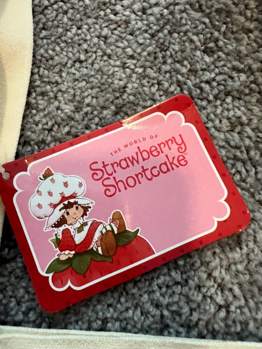 Strawberry Shortcake Cream Canvas Tote NWT - Picture 2 of 6